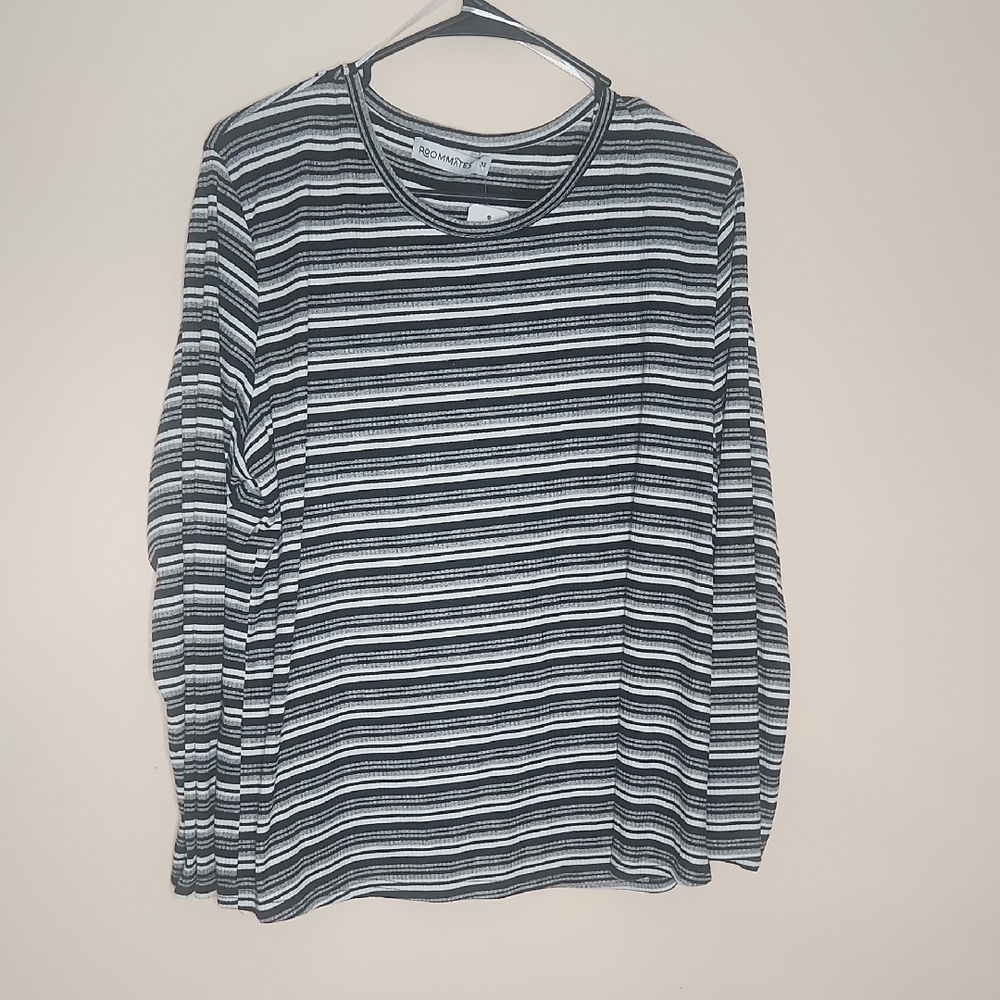 90s Style Striped Black and White Shirt